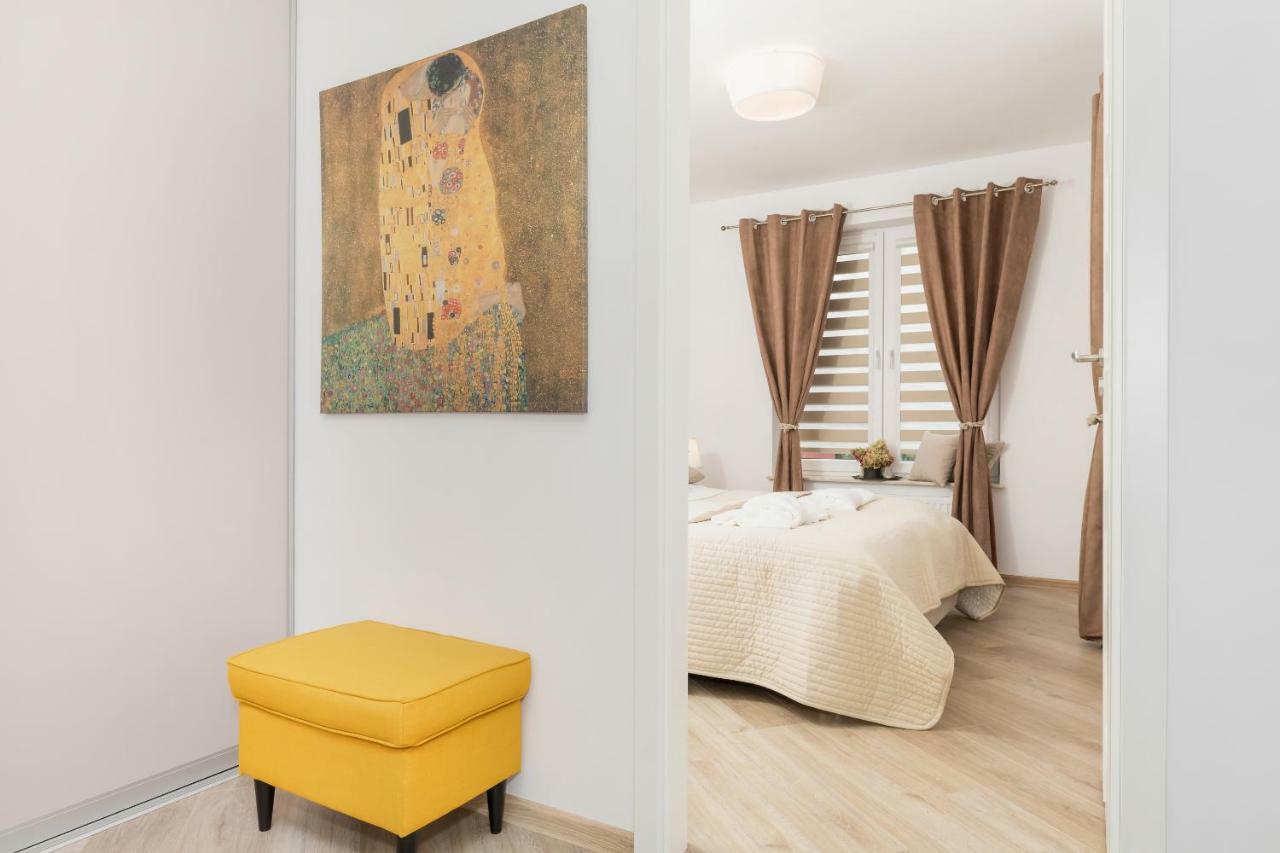 Grace Apartment I Kolobrzeg Exterior photo